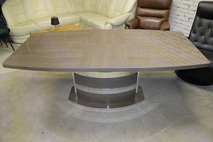 Oksjonmüügis Söögilaud Platinum Grey Camel Group Itaalia (1 foto / 9)