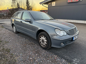 MERCEDES-BENZ C 200 CDI (3 foto / 10)
