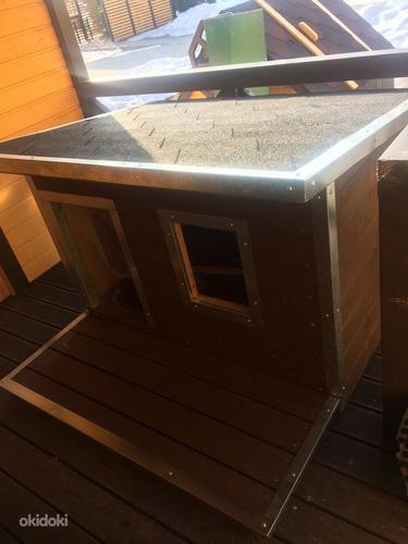Soojustatud terrassiga koerakuut (foto #1)