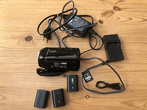 Videokaamera Sony Handycam HDR-cx280 (1 foto / 4)