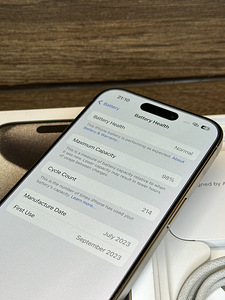 iPhone 15 Pro, Natural Titanium, 256GB, garantiiga (4 foto / 5)