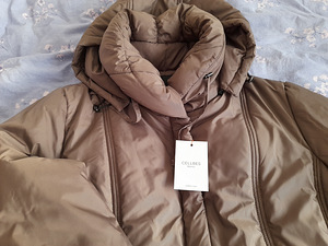 Женское пальто (4 фото из 5)