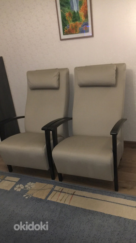 Продаю 2 кресла (фото #1)