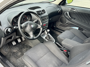 Alfa Romeo 147. 2008. 1.9d (4 foto / 5)