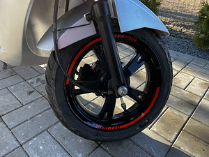 Peugeot Kisbee 50cc 2018 roller (6 foto / 6)