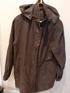 Женская куртка, размер XXXL
