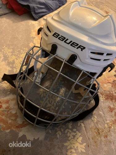 Хоккейный шлем (фото #1)