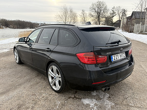 BMW 330xd (5 фото из 11)