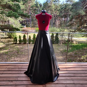 Fantaastiline lendlev nahkseelik Soodustus 170€ UUS S-L (8 foto / 9)