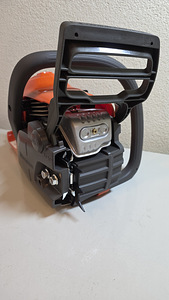 Mootorsaag HUSQVARNA 135 Mark II (5 foto / 10)