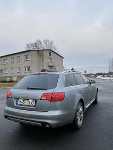 Audi A6 C6 Allroad (2 foto / 10)