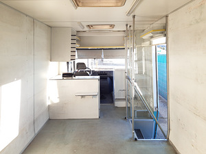 Mercedes-Benz 711D kauplus/kiosk/foodtruck (11 foto / 14)