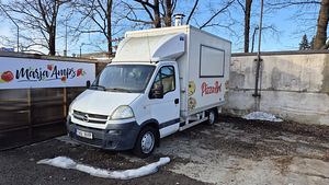 Opel Movano пицца фудтрак (3 фото из 10)