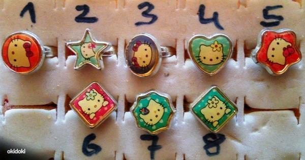 8 eri varjanti Hello Kitty laste sõrmuseid. (foto #2)