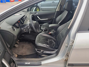 Пежо 308 1.6HDI 68kw 2010 (7 фото из 13)