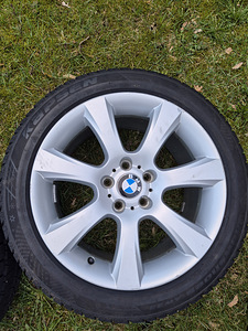 Диски BMW Style 330 5x120 18" с шинами 245/45R18 (2 фото из 10)