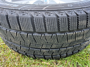 Диски BMW Style 330 5x120 18" с шинами 245/45R18 (7 фото из 10)