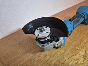 Aku nurklihvija Hiina makita analoog 125mm (3 foto / 6)