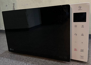 Микроволновая печь LG 23л Smart Inverter (1 фото из 2)