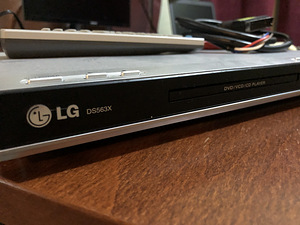DVD/VCD/CD плеер - LG DS563X (1 фото из 2)