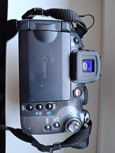 Фотоаппарат Canon S5is (3 фото из 4)