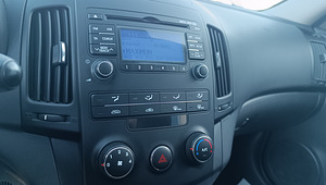 HYUNDAI i30 (8 foto / 15)