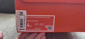 Nike air zoom pegasus 36s. (4 foto / 4)