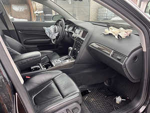 Audi S6 varuosadeks (5 foto / 10)