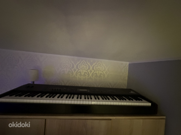 Korg N1 electro piano (фото #1)