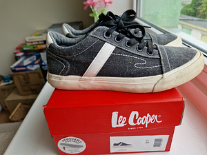 Lee Cooper tennised nr 36, sisetald 23.5cm (1 foto / 5)