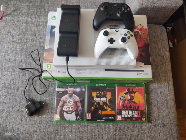 Xbox one S 1000GB, 2 pulti + mängud (foto #1)