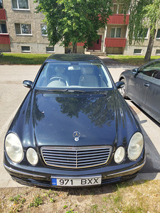 Mercedes-Benz E320 Avantgarde 3.2 150KW R6 (1 foto / 8)