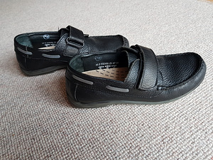 Kotofey кожанные ботинки для мальчика размер 33