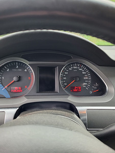 Audi a6 c6 (1 foto / 9)
