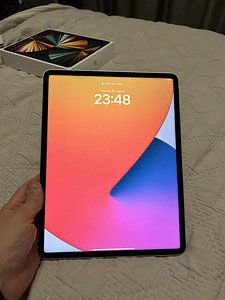 Apple iPad Pro 12.9" 5th 128GB (Wi-Fi + Cellular) (1 foto / 4)