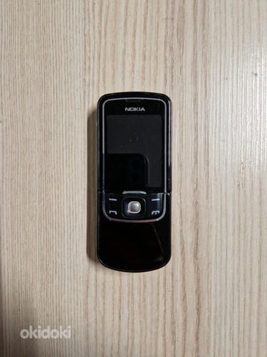 Nokia 8600 Luna (фото #1)