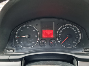 Volkswagen Golf 2.0 103kw (7 foto / 7)