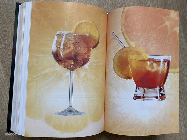 Uus raamat 1777 maailma kokteilist (foto #3)