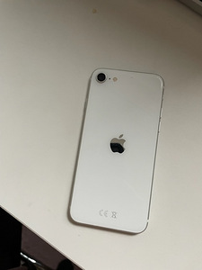 Apple iPhone SE 2020 64GB (1 foto / 2)