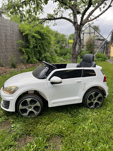 Volkswagen Golf Laste elektriauto (3 foto / 7)