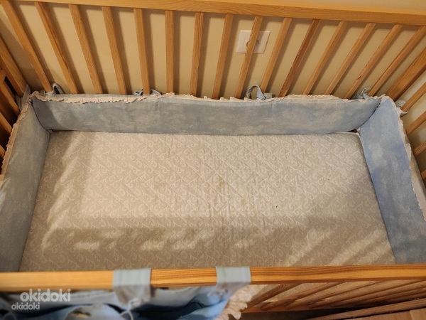 Детская кровать и органайзер (фото #1)