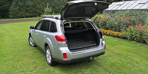 Subaru Outback 2013 D, 2.0, 110kw (4 foto / 8)