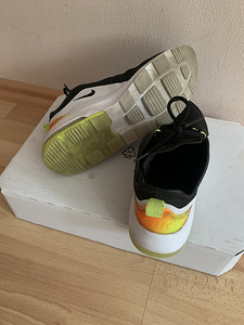 NIKE tossud EUR 42 (3 foto / 4)