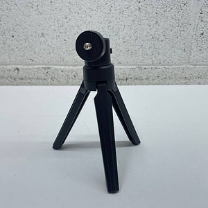 UUS! Mini projektor statiiviga (9 foto / 10)