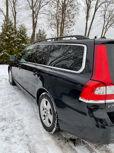 Volvo v70 2016 (4 фото из 8)