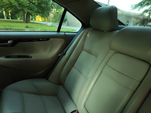 Volvo s60 d5 (12 foto / 14)