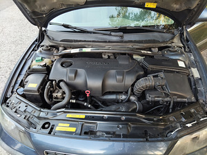 Volvo s60 d5 (13 foto / 14)