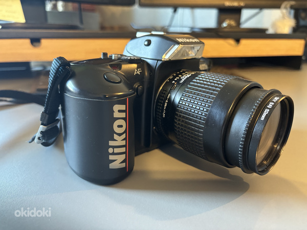 Nikon F-401X ja Nikon SPEEDLIGHT SB-20 (foto #3)