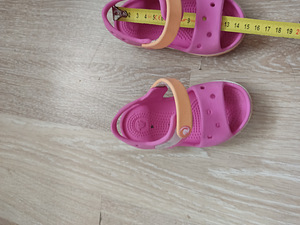 Crocs сандалии с7 (1 фото из 3)