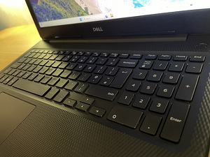 Dell Inspirion 15 (i5-1035G1 - 8GB DDR4 - 512GB SSD - MX230) (3 foto / 5)